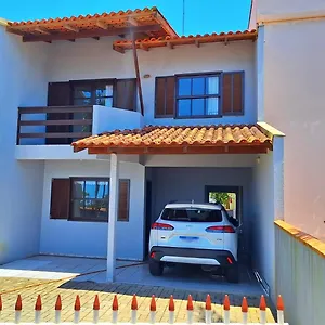 https://casa-de-praia-itapoa-santa-catarina.santa-catarina-brasil.com